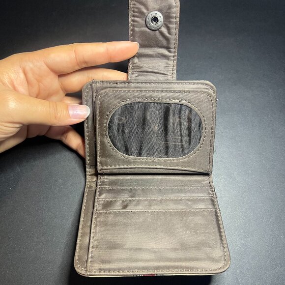 Women's Beautiful Beige & Brown Relic Birds & Bird Cage Print Bifold Wallet - Picture 5 of 7